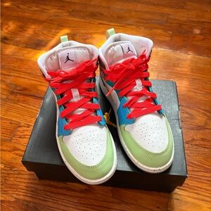 Stylish Kids Sneakers with Red and Green Accents